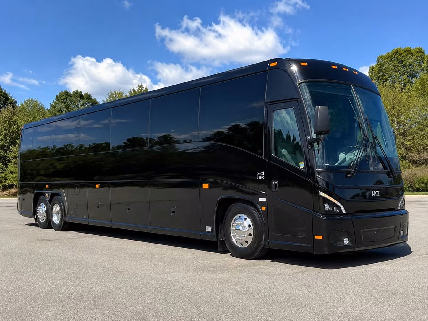 wedding shuttle bus rentals for torrance and south bay venues